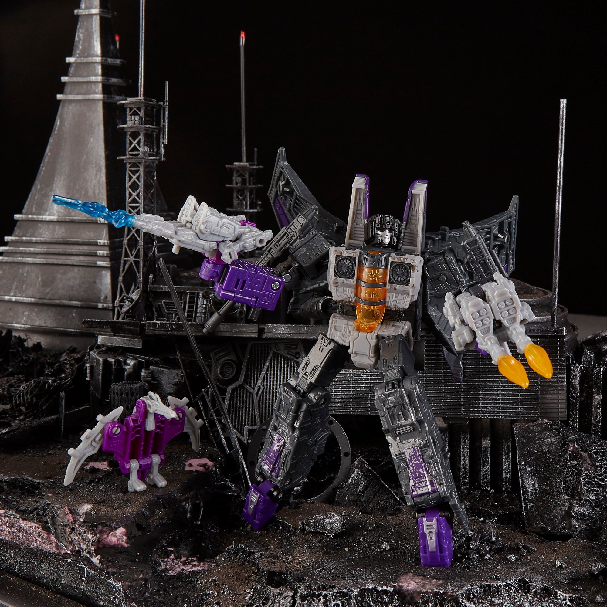 Transformers Toys Generations War for Cybertron Voyager WFC-S27 Decepticon Phantomstrike Squadron 4-Pack - Final Strike Figure Series: Part 2