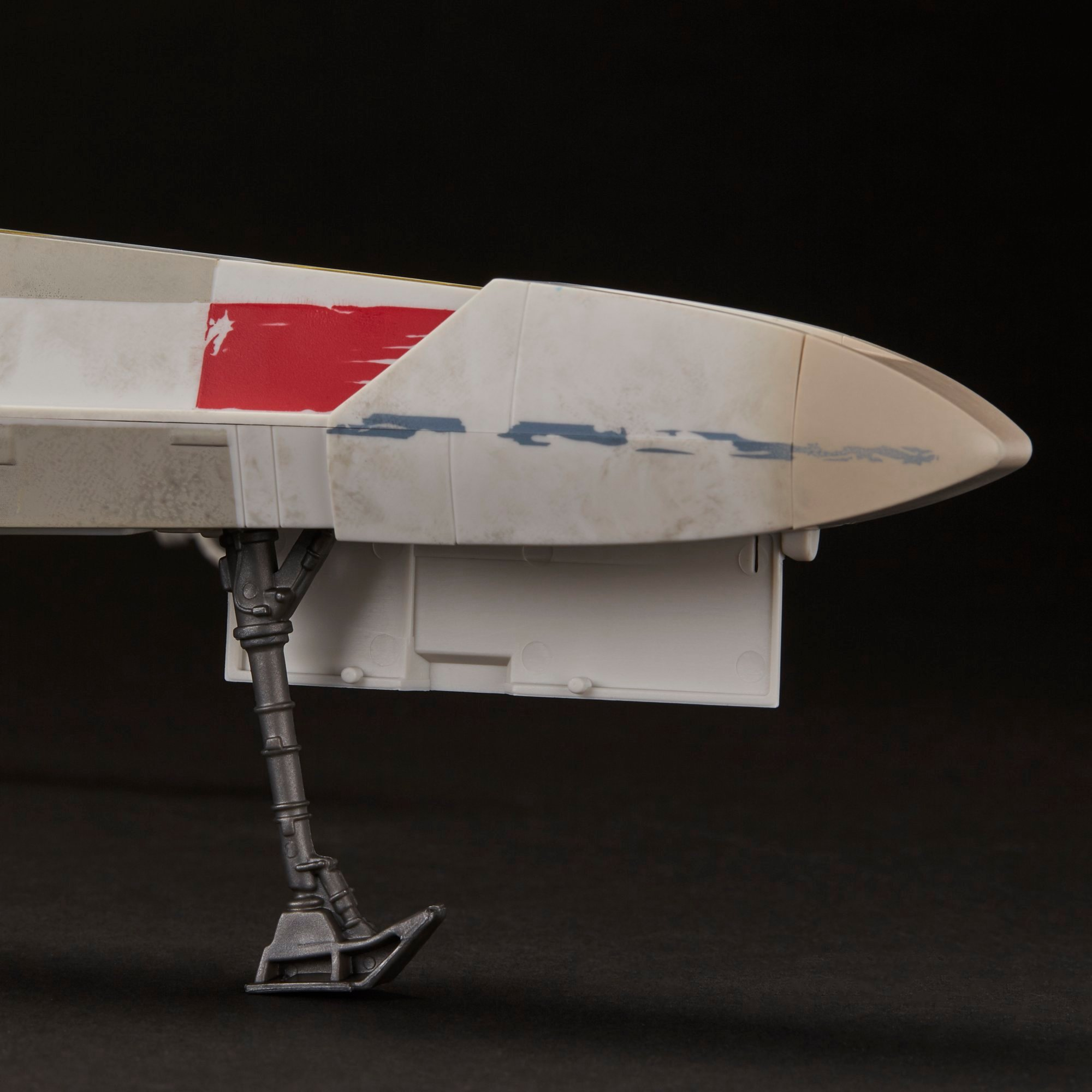 STAR WARS The Vintage Collection Luke Skywalker’s X-Wing Fighter Vehicle