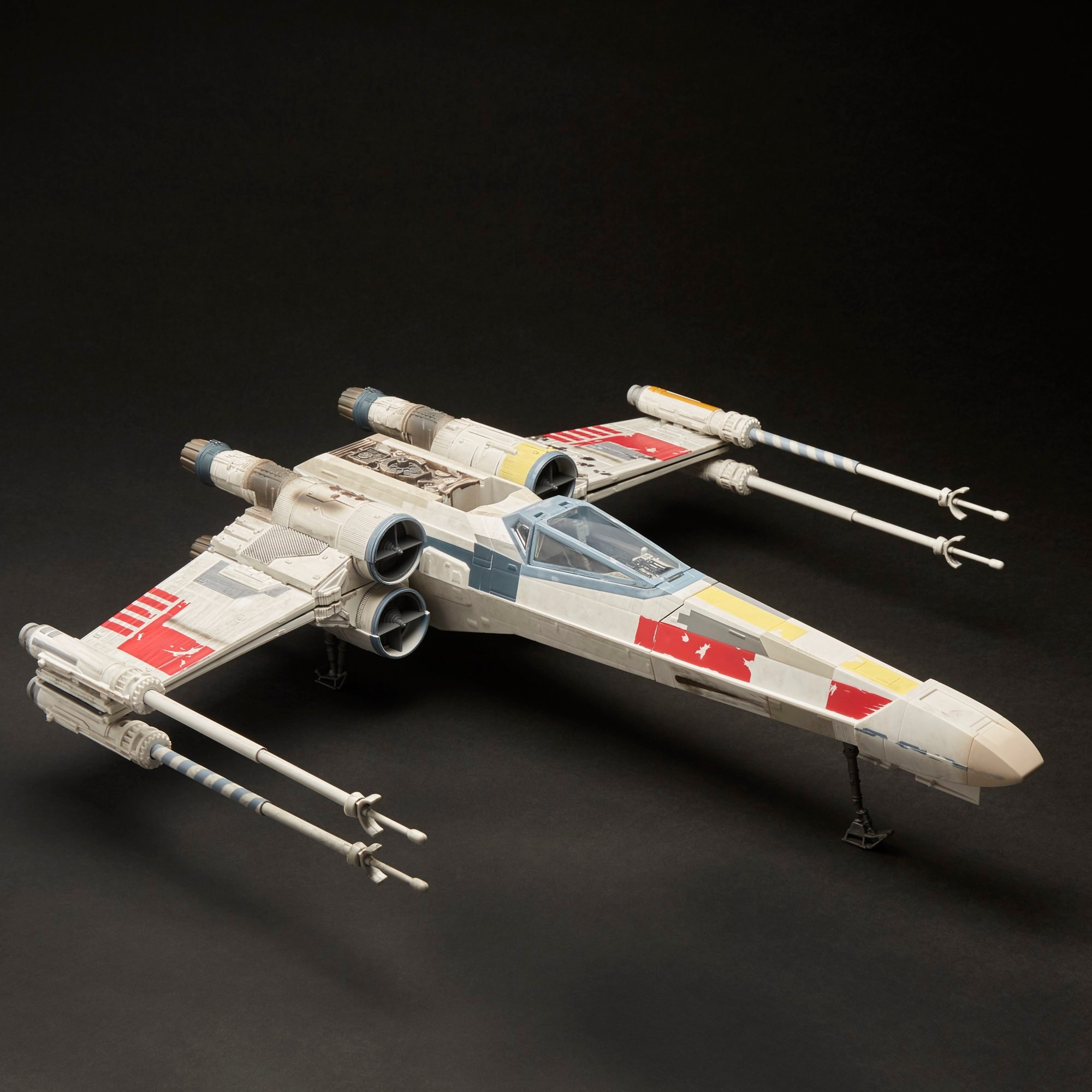 STAR WARS The Vintage Collection Luke Skywalker’s X-Wing Fighter Vehicle