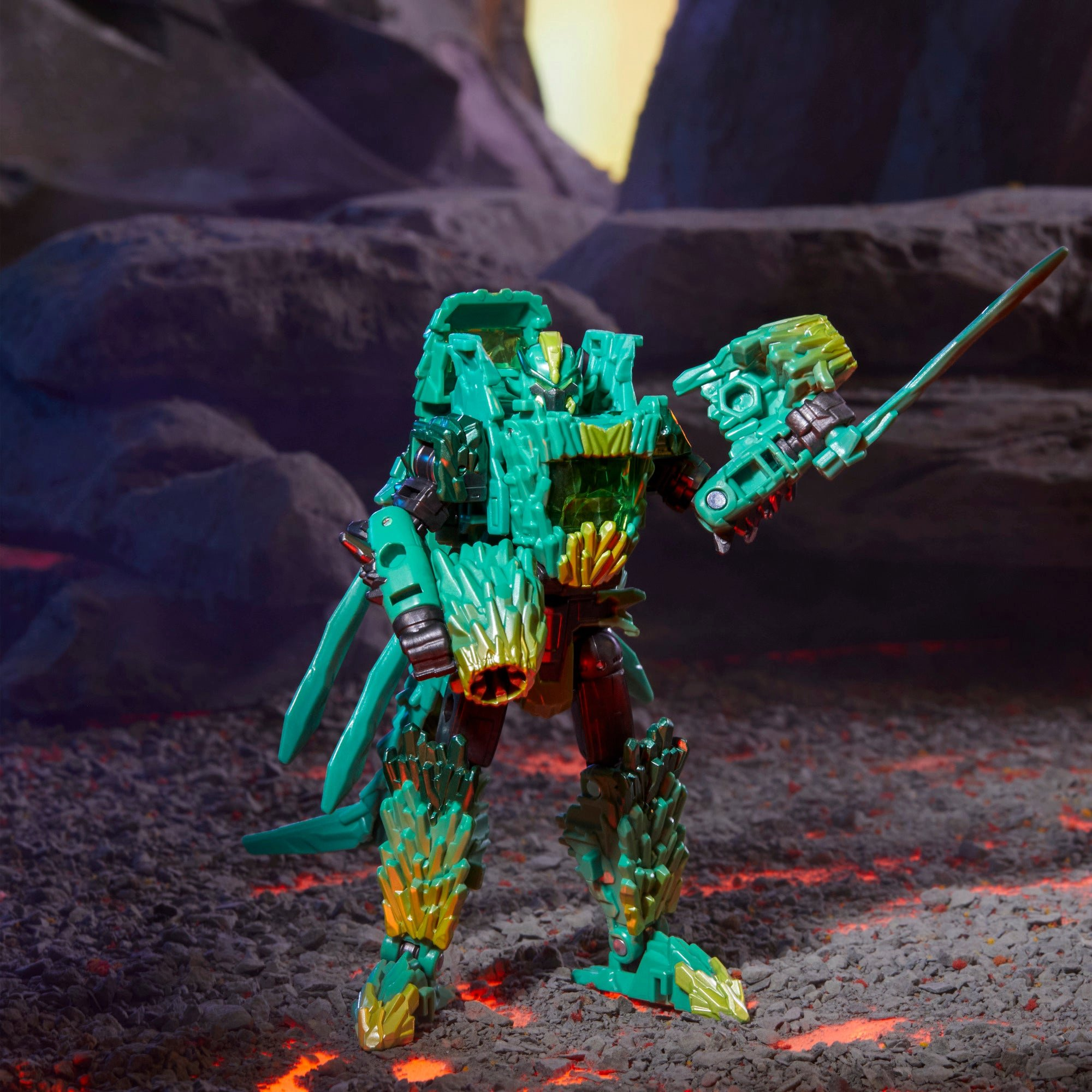 Transformers Legacy United Deluxe Class Infernac Universe Shard