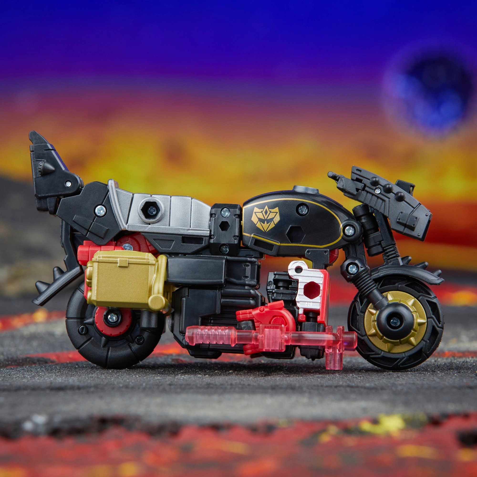 Transformers Legacy United Deluxe Class Star Raider Road Pig