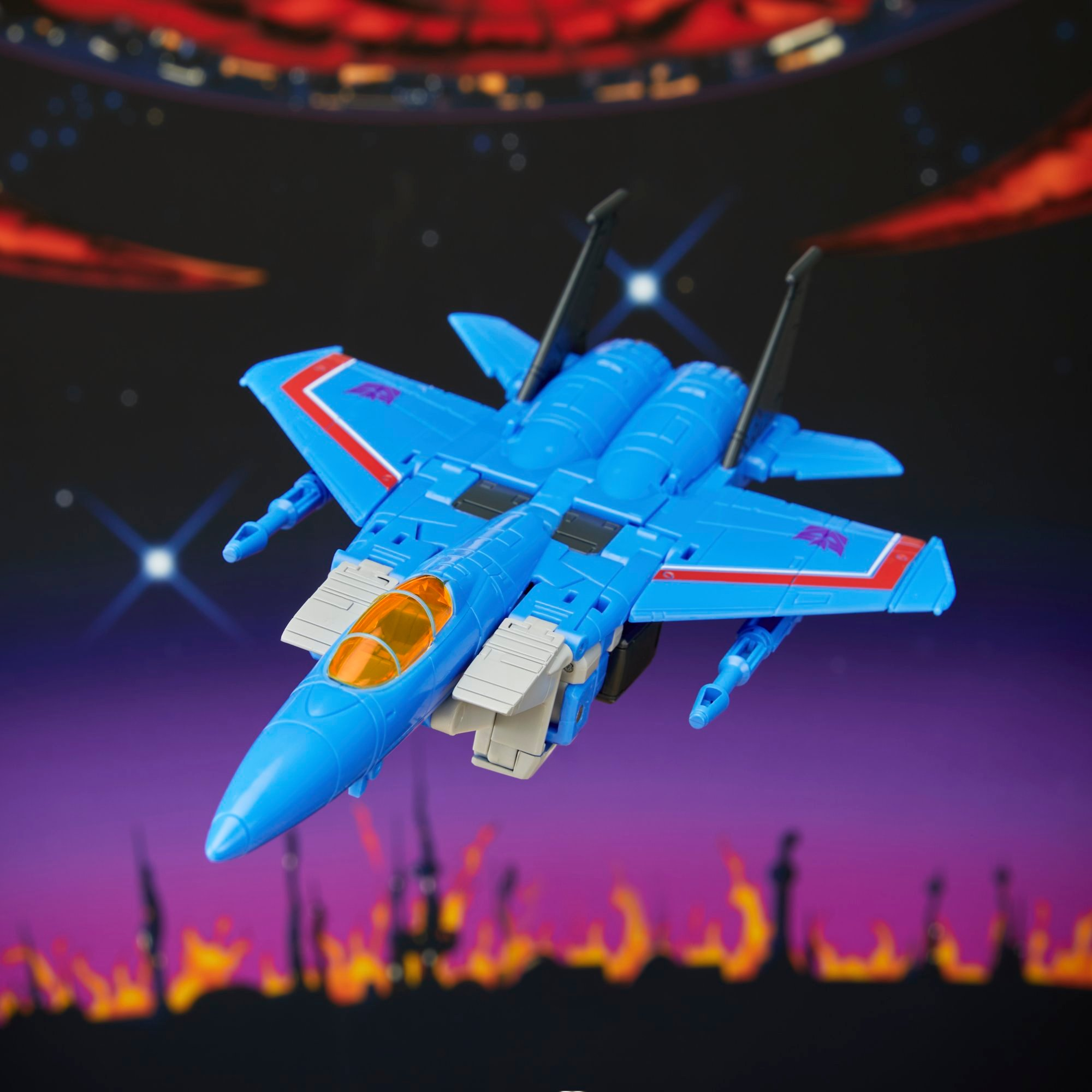 Transformers Studio Series The Transformers: The Movie Voyager Class Thundercracker